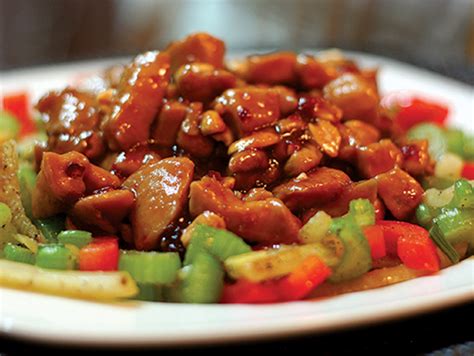 Asian Kitchen Chinese Food | 3061 Village Square Drive, Hartland, WI ...