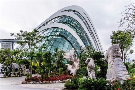 Cloud Forest Dome Singapore Photograph by David Rolt | Fine Art America