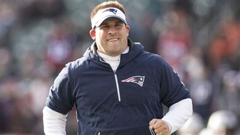 Could Patriots OC Josh McDaniels Be Next Bears Head Coach?