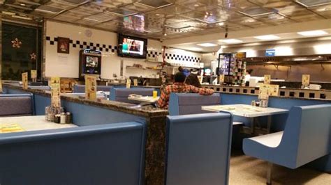 BOB & EDITH'S DINER, Arlington - 539 23rd St S, Crystal City - Menu & Prices - Tripadvisor