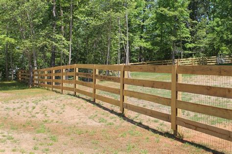 4-Rail Ranch Style w/ Welded Wire - Accurate Fence, Atlanta Fence Company