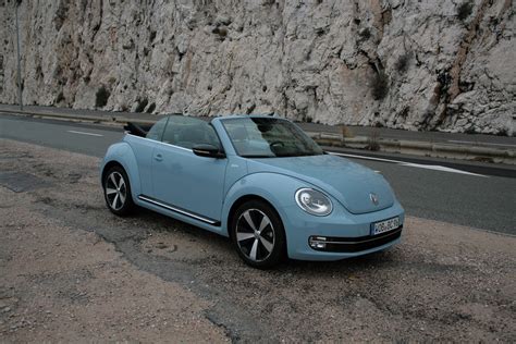 VW Beetle Cabriolet | 1.2 TSI, 60s, denim-blue, 18" | bigblogg. motoring | Flickr