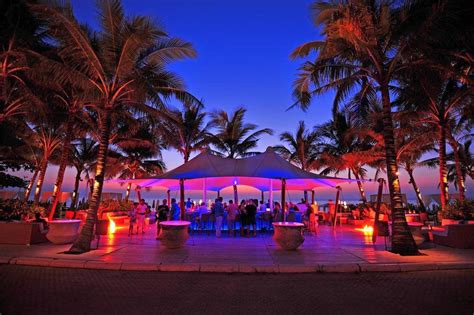 Nightlife & Nightclubs in Phuket. Catch Beach Club, Surin Beach Nightlife