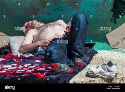 Homeless man sleeping rough hi-res stock photography and images - Alamy