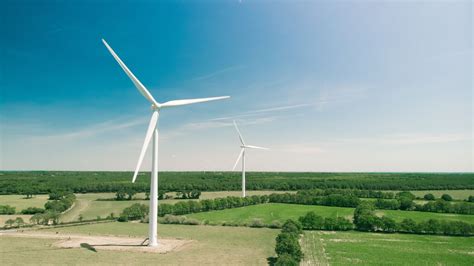 Largest wind turbine in England to be built in Bristol