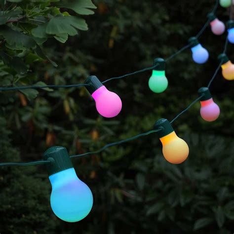 TOP 10 Outdoor coloured lights for X-mas | Warisan Lighting