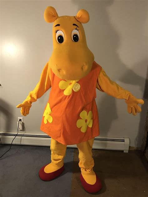 Backyardigans Tasha Costume