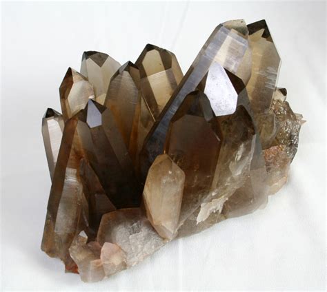 Healing Properties of Smokey Quartz - RemedyGrove