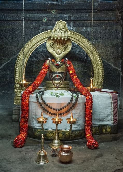 4K wallpaper: Lord Shiva Lingam Hd Wallpapers For Mobile