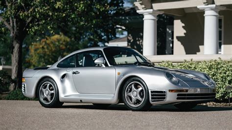 Why The Porsche 959 Owes Gratitude to Bill Gates - Carlassic