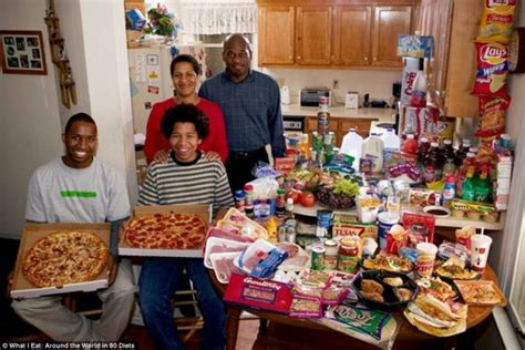 Goodies // Random Awesomeness I Encounter » Blog Archive » Families Photographed with their ...