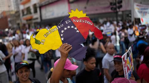 Essequibo: Venezuelans vote to approve sovereignty claim over disputed Guyana territory | ITV News