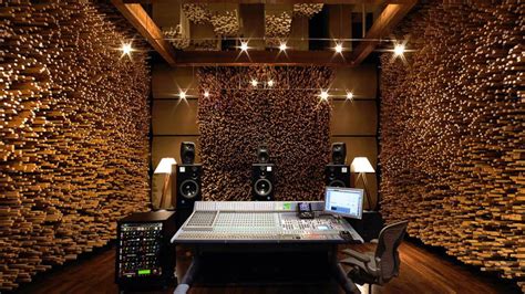 6 Essentials Every Good Recording Studio|Articles