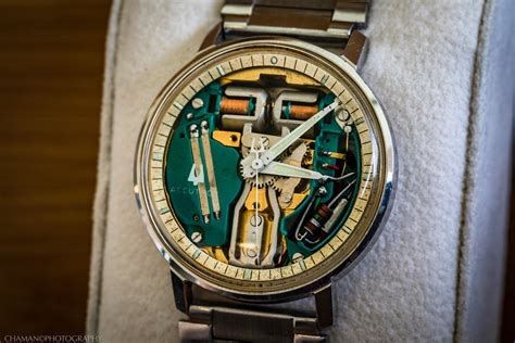 1960's Bulova Accutron Spaceview 214 movement *Watch Photoshoot*