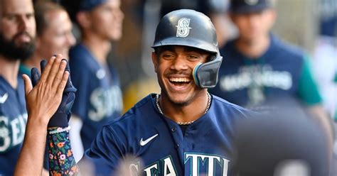 Seattle Mariners' 2023 Projected Starting Lineup, Pitching Rotation ...