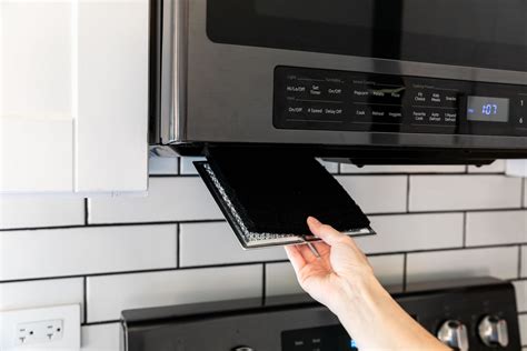 How to Clean a Microwave Filter in 6 Easy Steps