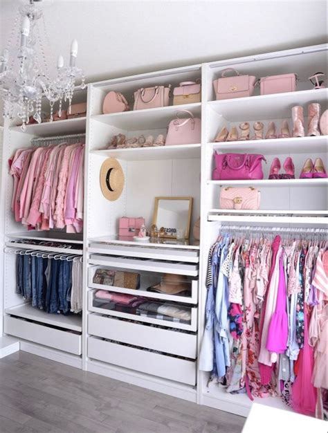 Pin by Amanda 🔮 on Houses in 2020 | Ikea pax wardrobe, Wardrobe room, Closet decor