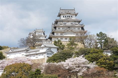 The 21 Most Iconic Japanese Landmarks