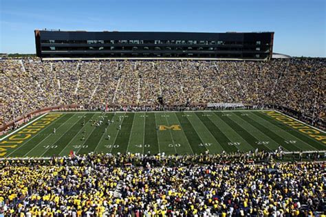 College Football Stadiums | Travel Channel