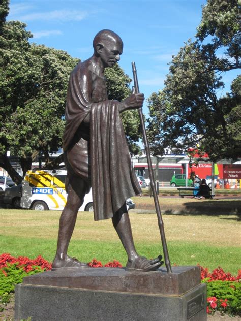 Mahatma Gandhi Statue in Wellington, New Zealand | HubPages