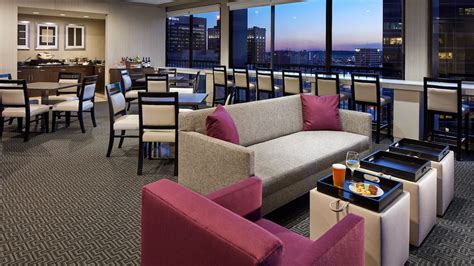 Luxury Hotel Rooms in Tulsa | Hyatt Regency Tulsa Downtown