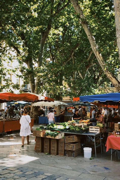 Market in Aix-en-Provence🍋