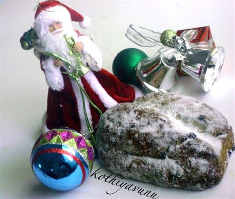 Christmas Stollen - German Christmas Fruit Bread-Cake - Kothiyavunu.com