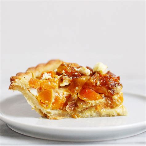 Savory Butternut Squash Pie with Caramelized Onion and Feta | Recipe | Savory butternut squash ...