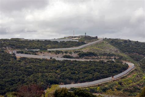 Residents return to Lebanon border as cautious calm prevails