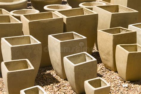 Garden clay plant pots stock photo. Image of ceramic - 17418824