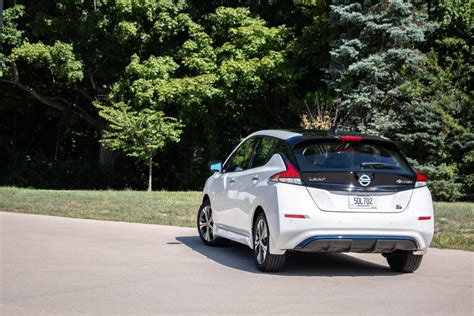 2020 Nissan Leaf Plus: Going farther and quicker than before - CNET