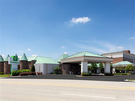 Countryside Hotels | Holiday Inn Chicago SW - Countryside Confectr