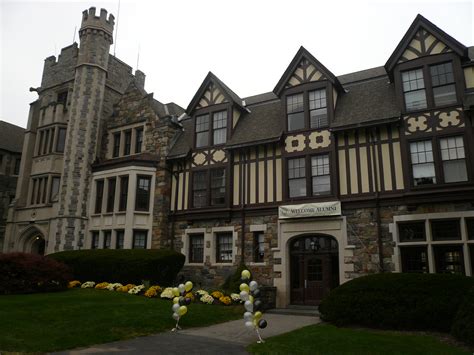 Hackley School Main Building - Main Entrance | Peter Radunzel | Flickr