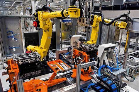 Japanese Robot Maker Fanuc Reveals Some of Its Secrets - WSJ