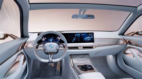 BMW i4 Electric Car Concept Revealed, Looking Mesmerising