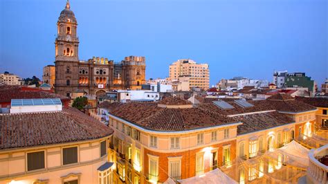 Visit Malaga Historic Centre: Best of Malaga Historic Centre Tourism | Expedia Travel Guide