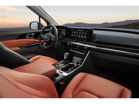 2023 Kia Carnival: 91 Interior Photos | U.S. News