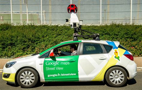 Watch the Google Street View car get pulled over | Mashable