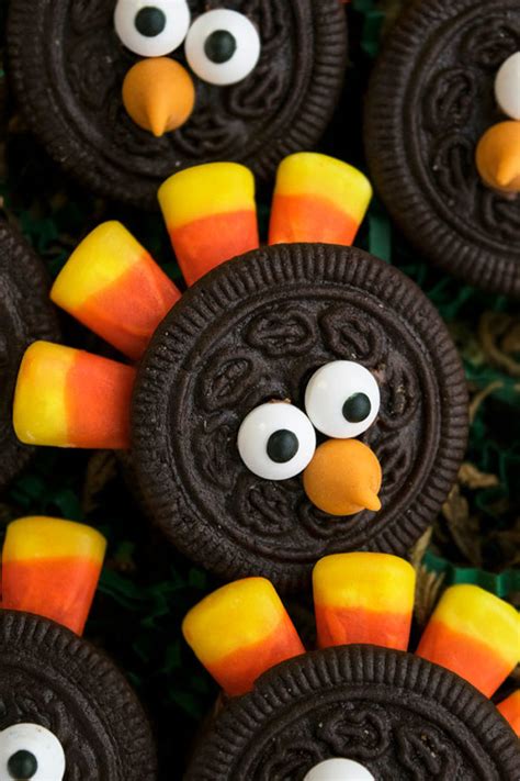 Easy Oreo Turkey Cookies - CakeWhiz