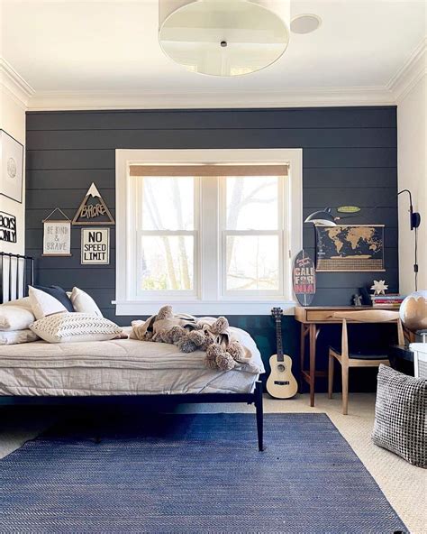 14 Navy Blue Accent Wall Ideas That Will Transform Your Home
