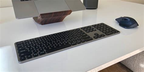 Great space gray Mac keyboard alternative to Apple's Magic Keyboard