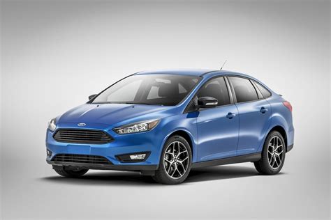 2016 Ford Focus Review, Ratings, Specs, Prices, and Photos - The Car Connection