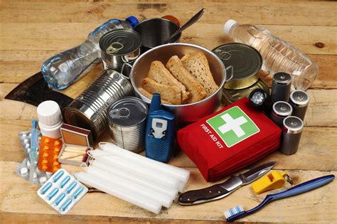 7 Things You Should Have in Your Home In Case of Emergency