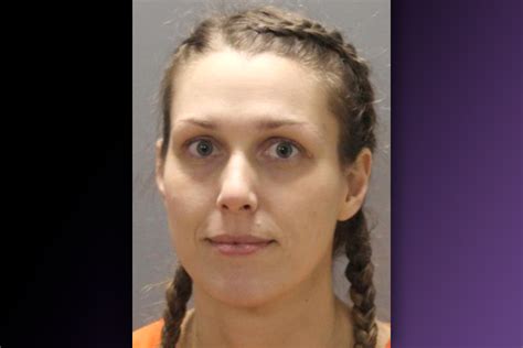 Shanna Gardner-Fernandez's Mugshot Released After Extradition | Crime News