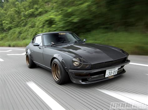 Nissan 240z (Fairlady) [1600×1200] : r/carporn