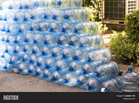 Plastic Water Bottle Image & Photo (Free Trial) | Bigstock