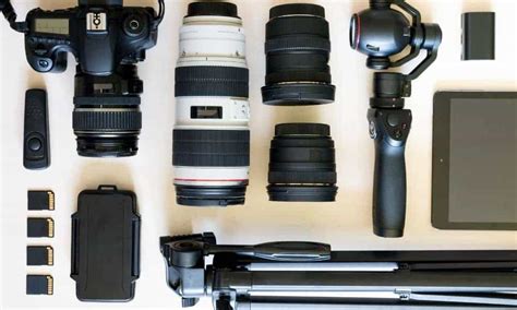 Must Have List of Travel Photography Gear - PhotoJeepers