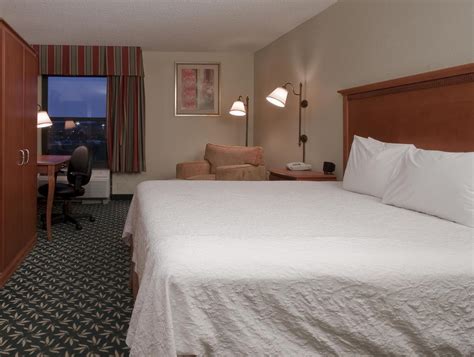 Hampton Inn Houston Hobby Airport - Guest Reservations