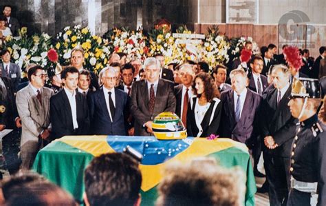 39+ Schumacher Ayrton Senna Funeral Background – Wallpaper-Trends