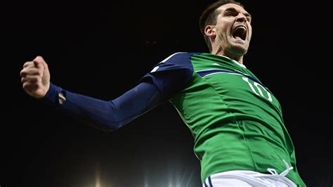 Kyle Lafferty returns to Northern Ireland squad